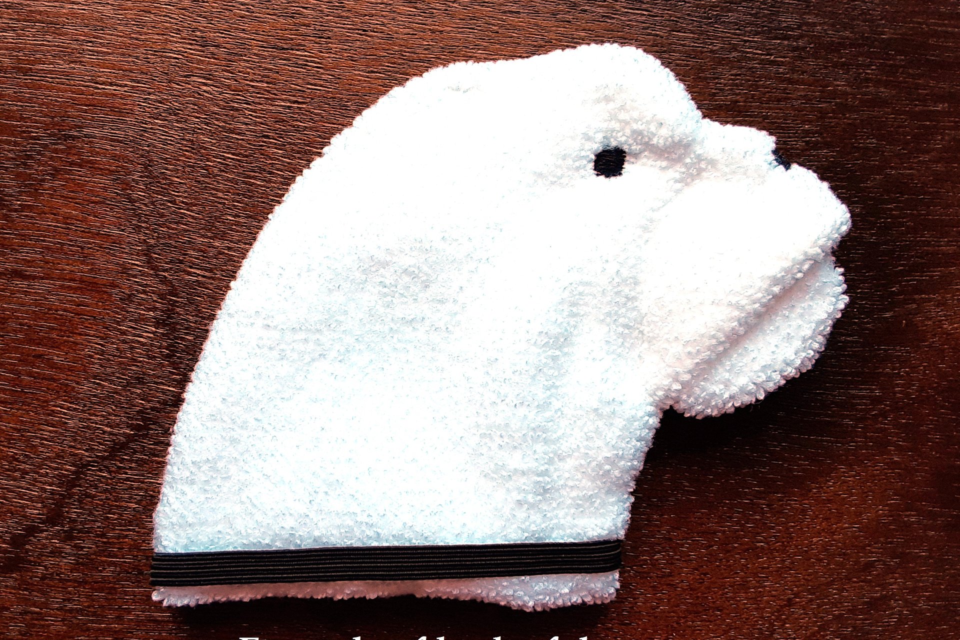 Back of Bulldog. Design on front only.