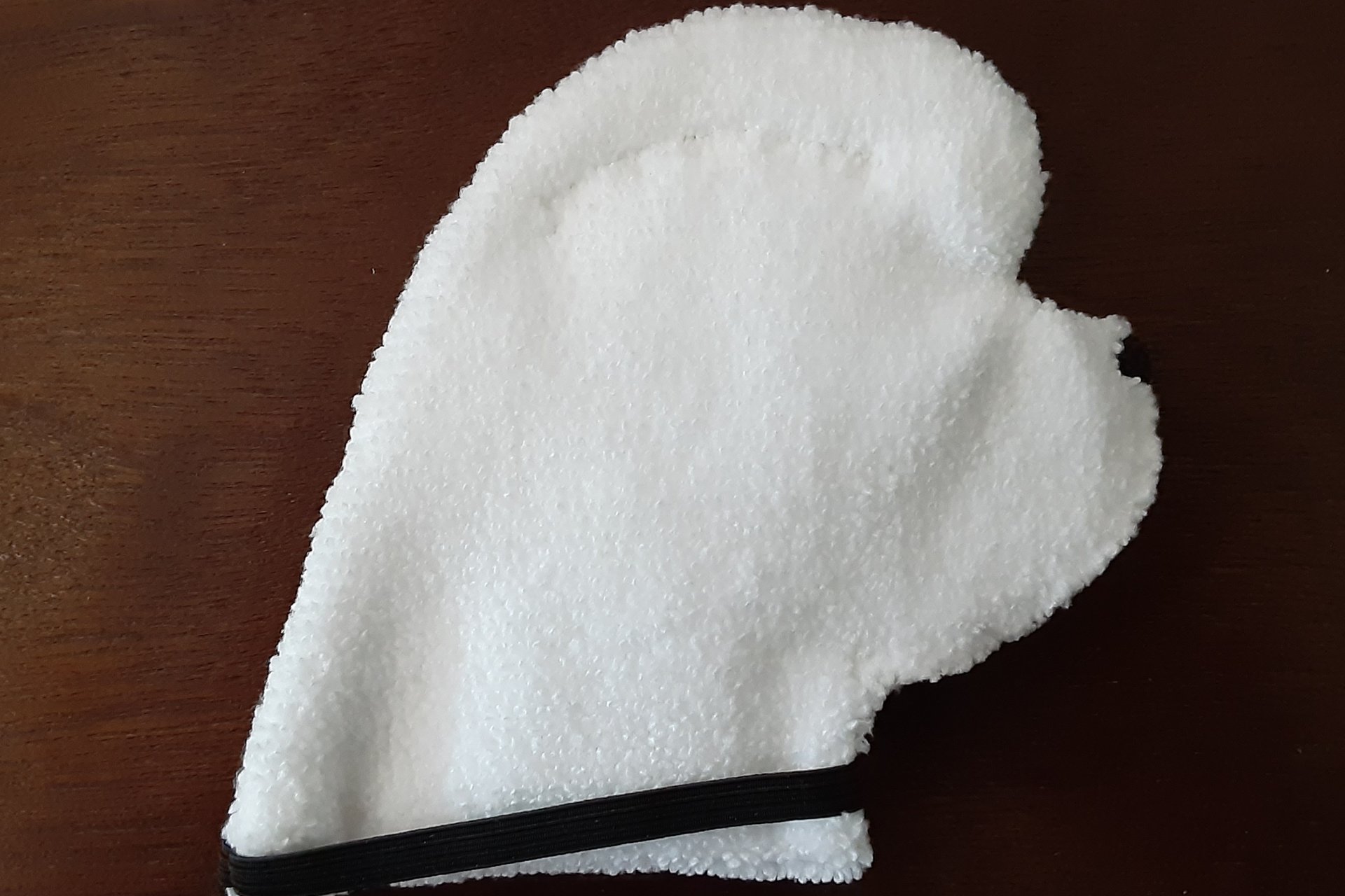 Smudge Dog Old English Sheepdog "Scout" Microfiber Covert Cleaning Cloth