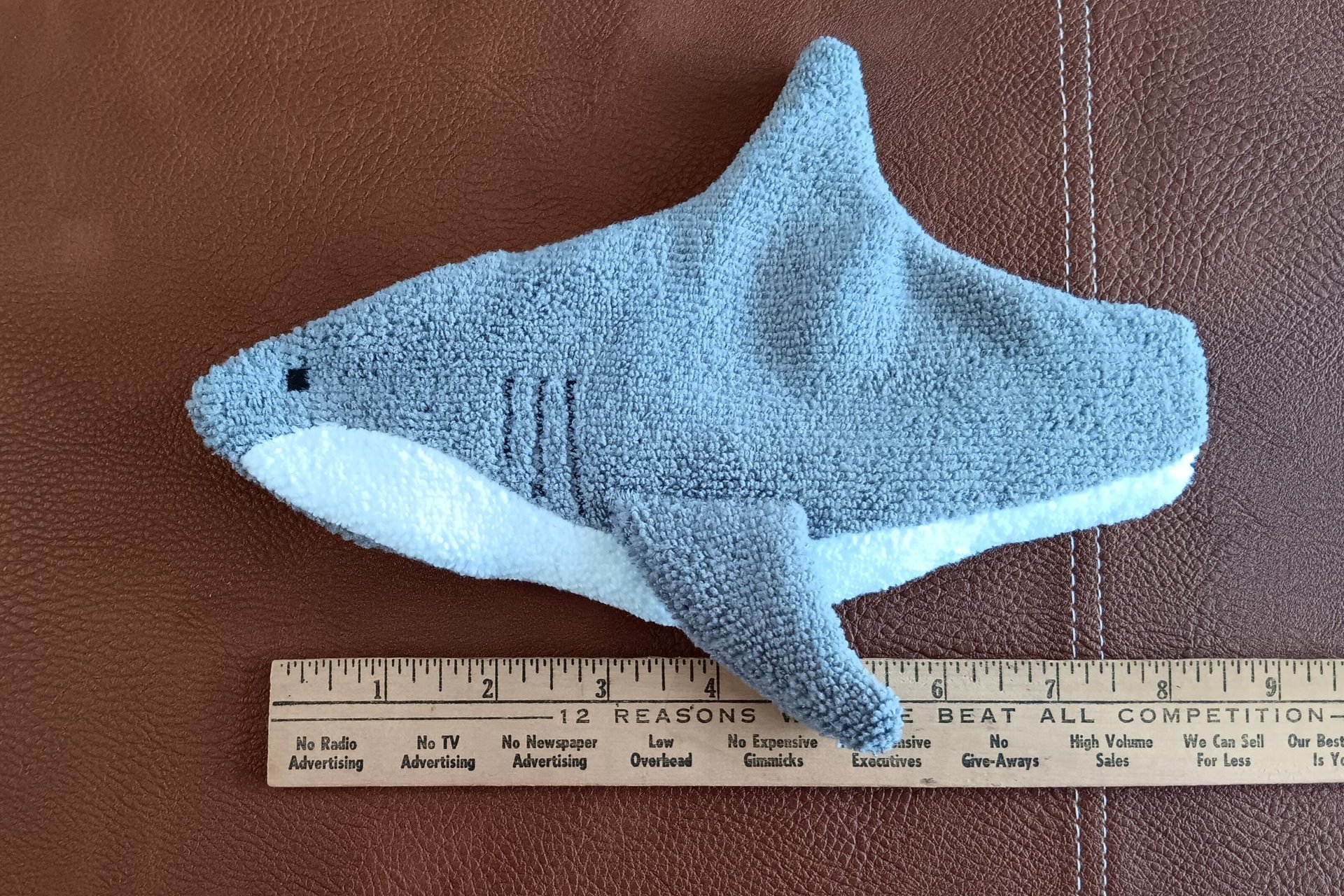 Microfiber Shark Shaped Glasses Case and Cleaner in One
